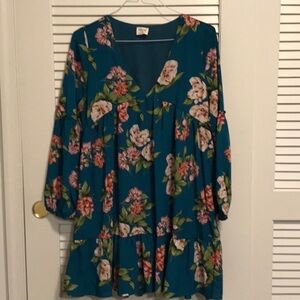 NWOT Peach Love California umpire v neck bohemian style long sleeve dress - L